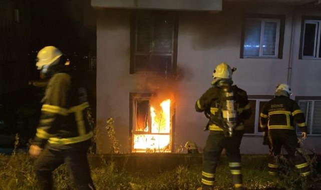 Düzce'de, evde çıkan yangın söndürüldü