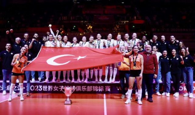 Eczacıbaşı 3'üncü kez dünya şampiyonu