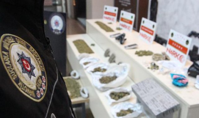 Edirne'de 'torbacı' operasyonuna 16 gözaltı