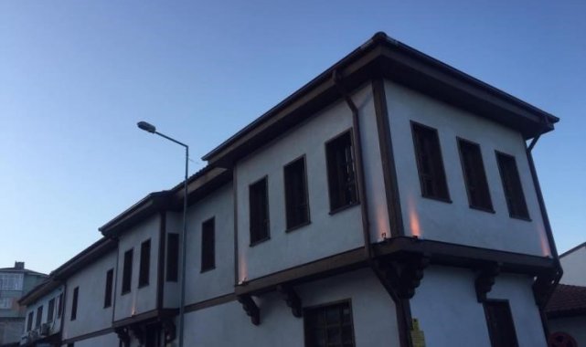 Eğitimden sanata her dalda kurs imkanı bulunuyor