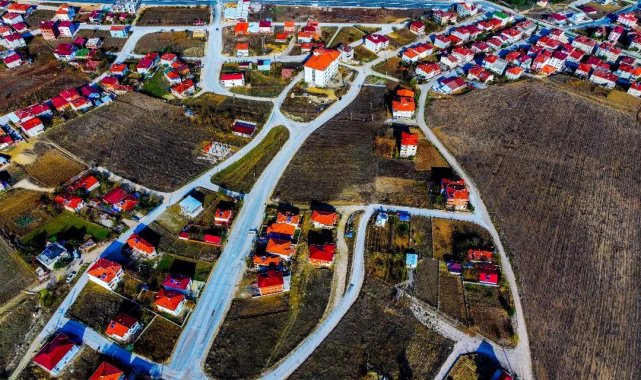 Erbaa Belediyesi asfalt çalışmalarına hız kesmeden devam ediyor