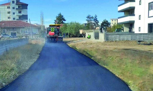 Ereğli Belediyesi asfalt çalışmasına devam ediyor