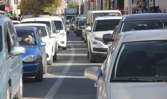 Erzincan'da trafiğe kayıtlı araç sayısı Kasım ayı sonu itibarıyla 69 bin 689 oldu