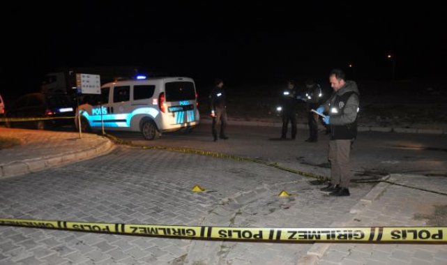 Eski damat ve kayınpeder arasında bıçaklı kavgası: 3 yaralı