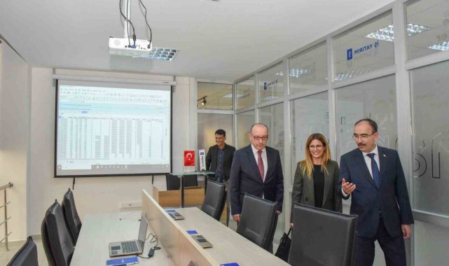 Finans laboratuvarı açıldı
