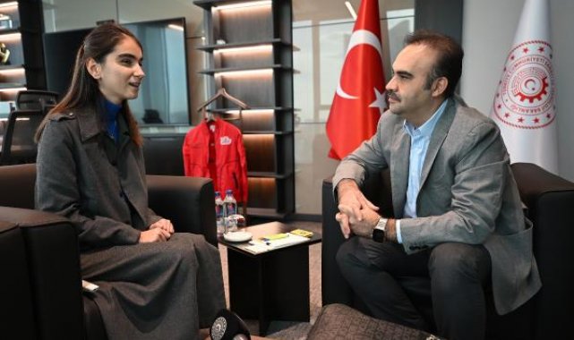 Görme engelli Zülal, geliştirdiği teknolojiyle Togg'un gözleri oldu