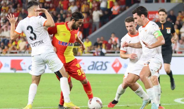 Göztepeli Yalçın Kayan, kariyerinin en golcü sezonunu yaşıyor