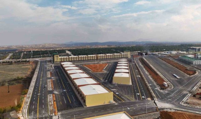 Gürkan, Yeni Buğday Pazarında incelemelerde bulundu