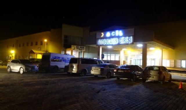 Hakkari'de öğrenci yurdunda yangın; 16 kişi dumandan etkilendi