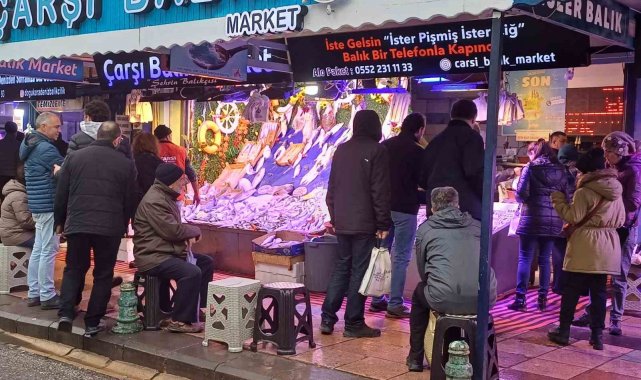 Hamsi tezgâhında yoğunluk