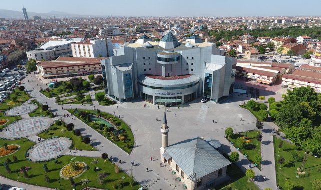 Hasan Kılca: "Her haneye dokunabilmek için elimizden gelen gayreti gösteriyoruz"