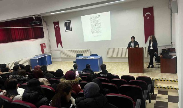 Hisarcık MYO'da bağımlılıkla mücadele ve KADES uygulaması bilgilendirme semineri
