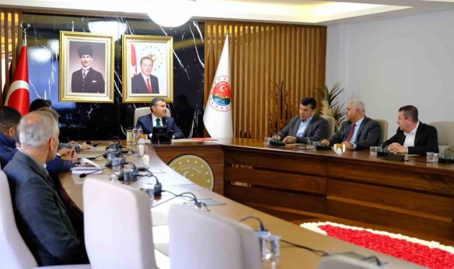 İdil'de seracılığın gelişmesi için toplantı yapıldı