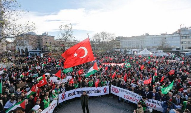 İstanbul'da binlerce kişi terörü ve İsrail'i lanetledi