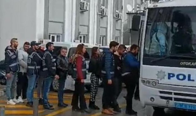 İzmir merkezli 5 ildeki dolandırıcılık operasyonuna 32 tutuklama