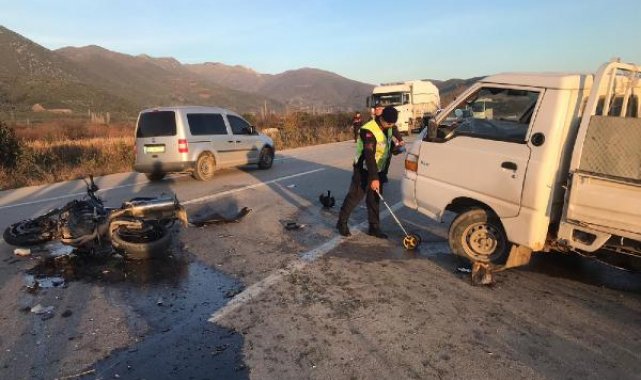 İznik'te, kamyonete çarpan motosikletli öldü