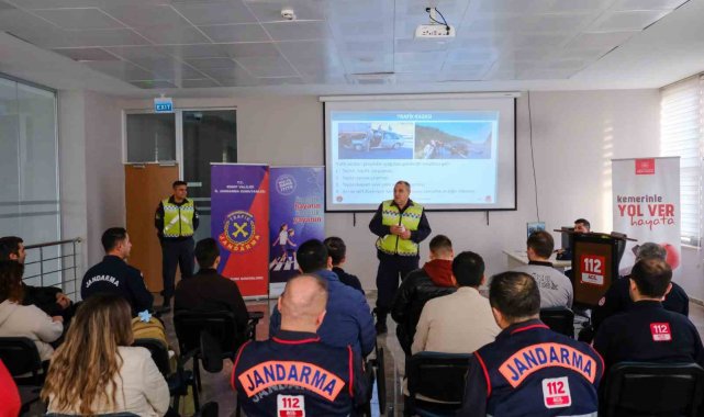 Jandarmadan 112 Acil Çağrı Merkezi personellerine trafik eğitimi