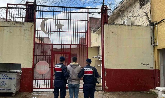 Jandarmadan eşzamanlı operasyon: 23 yakalama