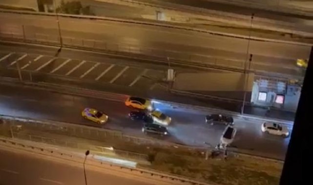 Kadıköy'de aynı yerde dakikalar içinde ikinci kaza