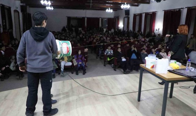 Kars'ta geleceğin küçük kaşifleri yetişiyor