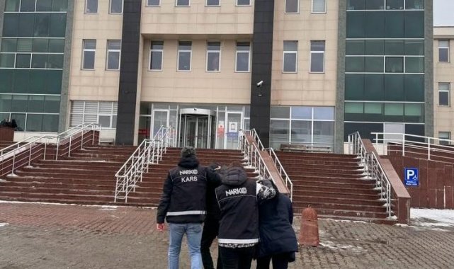 Kars'ta uyuşturucu taciri 2 kişi tutuklandı
