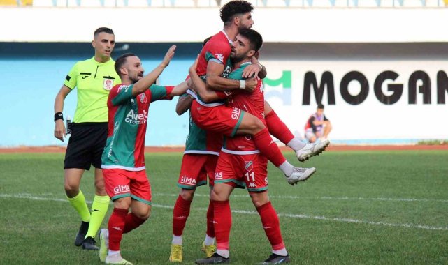 Karşıyaka'da Enes ve Yasin'den 11 gollük katkı
