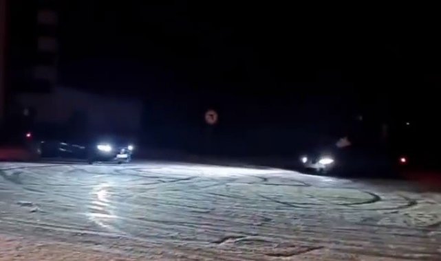 Kayak merkezi Uludağ drift merkezi oldu
