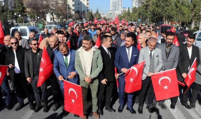 Kayseri'de şehitleri anma yürüyüşü