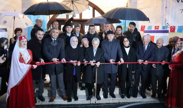 Kırım Türkleri Eğitim Ve Kültür Merkezi'ne görkemli açılış