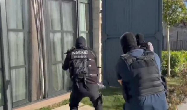 Kırmızı bültenle aranan organize suç örgütü lideri İstanbul'da yakalandı