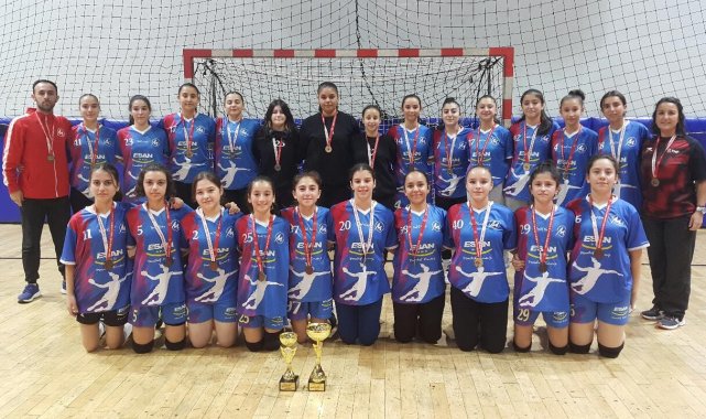 Kızlardan büyük başarı