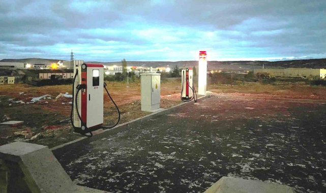 Kütahya 30 Ağustos OSB'ye elektrikli araç istasyonu kuruldu