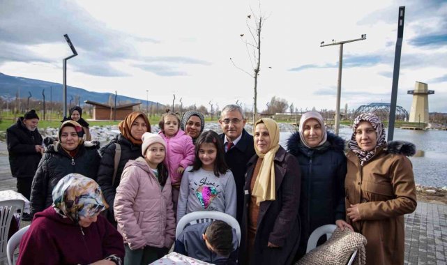 Kütahya Belediye Başkanı Işık 65 yaş üstü vatandaşlarla bir araya geldi