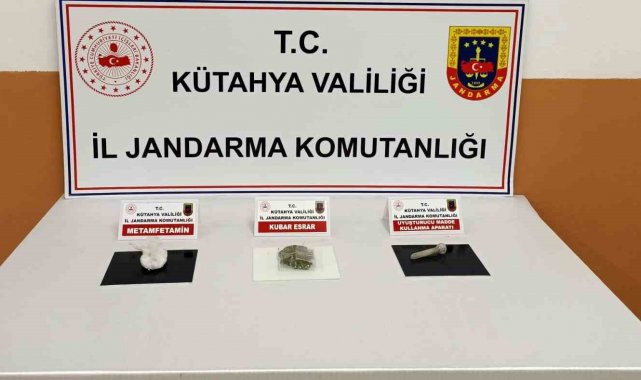 Kütahya'da aracında uyuşturucu madde ele geçirilen şüpheli tutuklandı