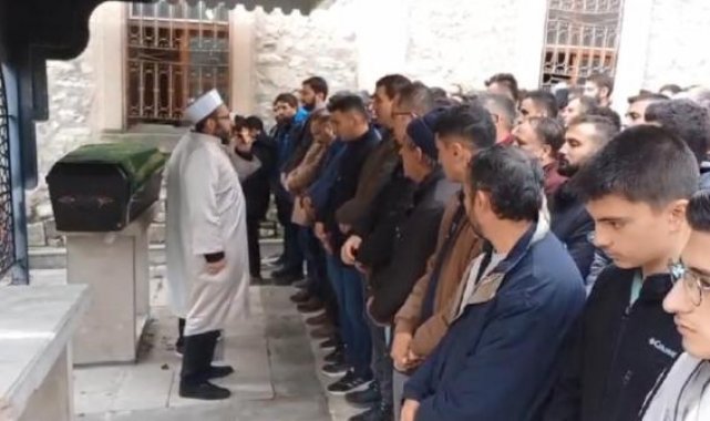 Kütahya'da öldürülen muhtar, toprağa verildi