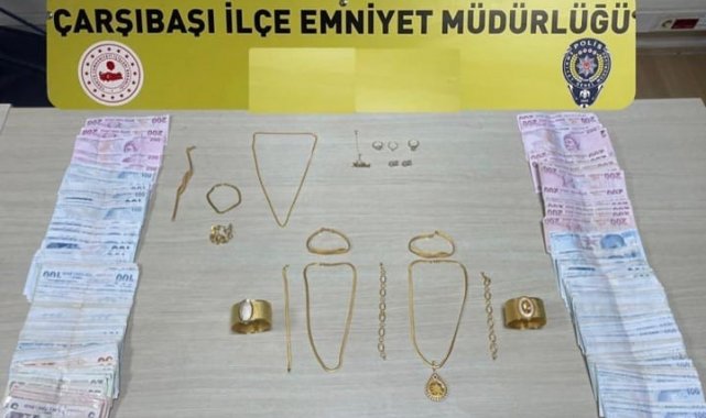 Kuyumcuya sahte altın satmaya çalışırken yakalandılar