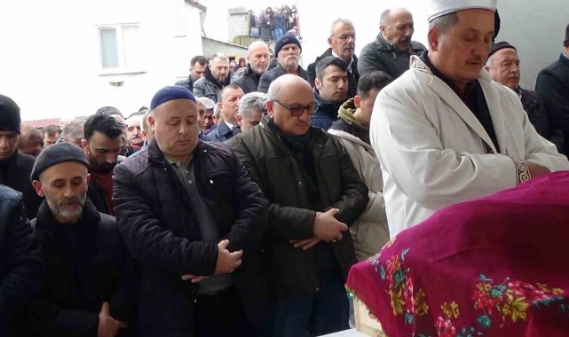 Maganda kurşunu ile hayatını kaybeden kadın son yolculuğuna uğurlandı