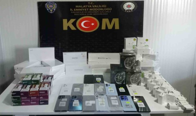 Malatya'da gümrük kaçağı 16 adet akıllı cep telefonu ele geçirildi