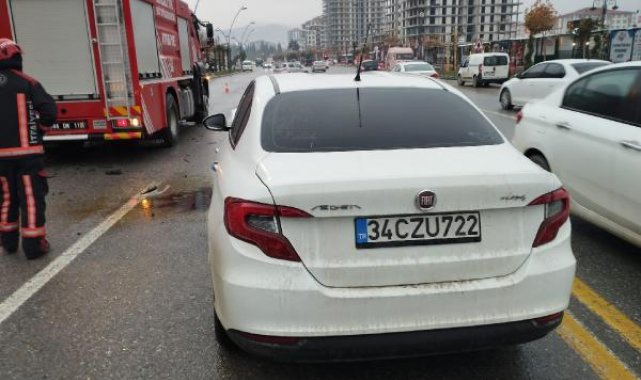 Malatya'da hafif ticari araç ile otomobil çarpıştı: 1 ölü, 1 yaralı