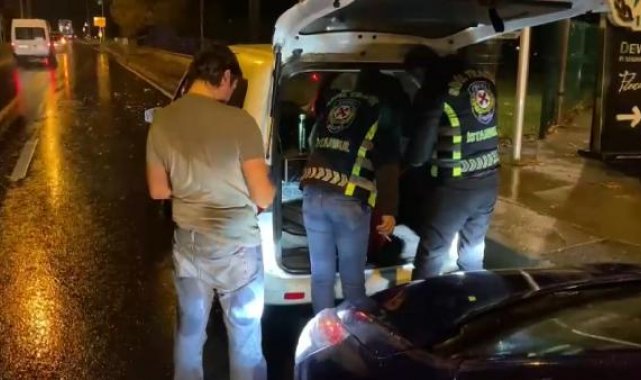 Maltepe'de ambulansa yol vermeyen magandaya ceza