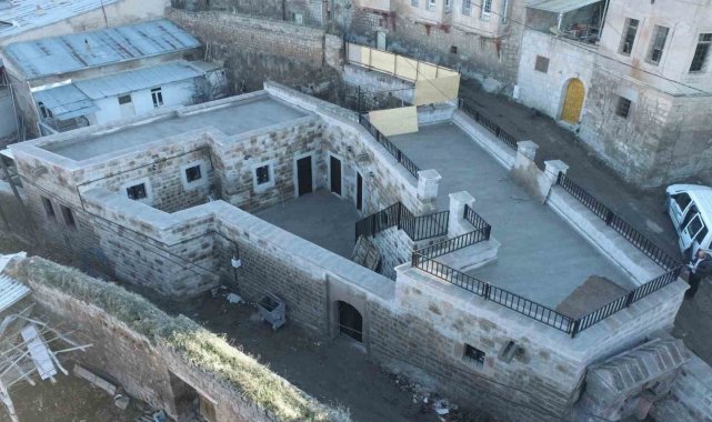 Melikgazi'de tarihi eserler restore ediliyor