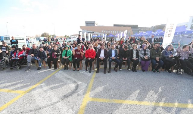 Merkezefendi Engelsiz Fest büyük bir enerjiyle başladı
