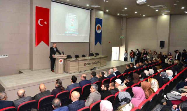 Mersin'de 'Gazze'den sonra.. Hangi öyküye öyküneceğiz?' konulu konferans düzenlendi