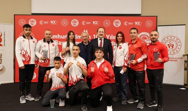 Mersin'de başarılı sporcular ödüllendirildi