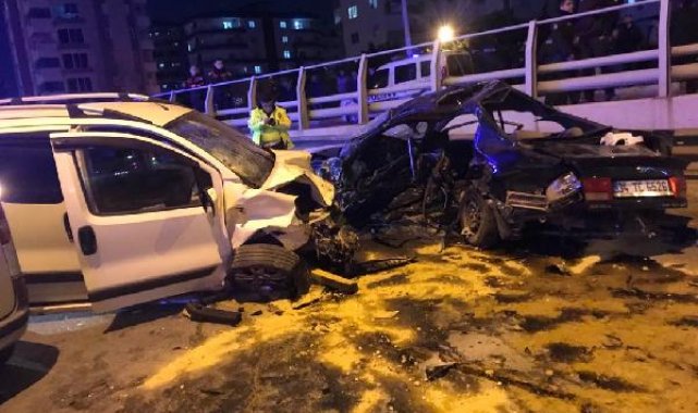 Mersin'de zincirleme kaza: 2 ölü, 4 yaralı