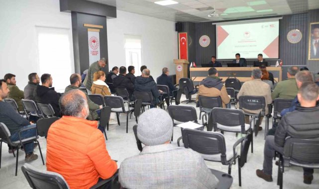 Niğde'de süt üreticilerine bilgilendirme toplantısı