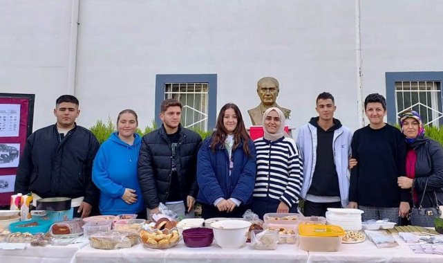 Öğrencilerden Filistin sergisi