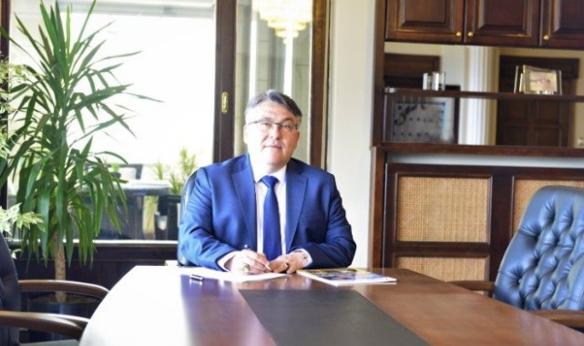 Özölçer, "Nitelikli mezunlar yetiştirme misyonuyla yolumuza devam ediyoruz"