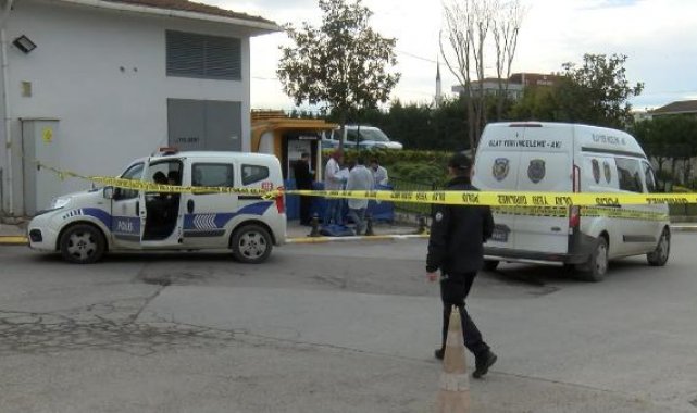 Pendik'te ATM'de işlem yaparken başından vuruldu