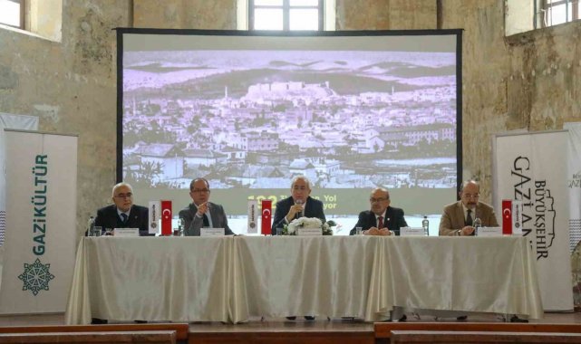 "1923'e Giden Yol 1920'den Geçiyor" konulu panelin kapanışı yapıldı